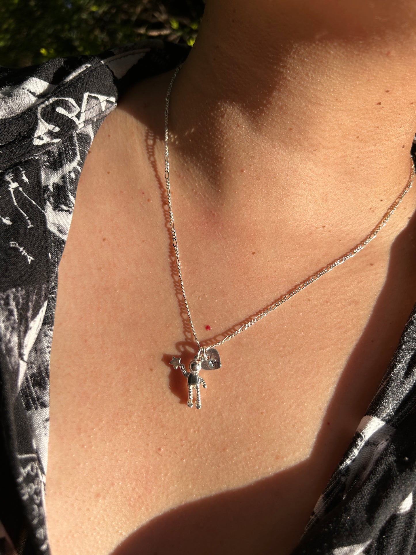COLLARES AMOR GALÁCTICO DE PLATA 925 (PRECIO POR EL PAR)