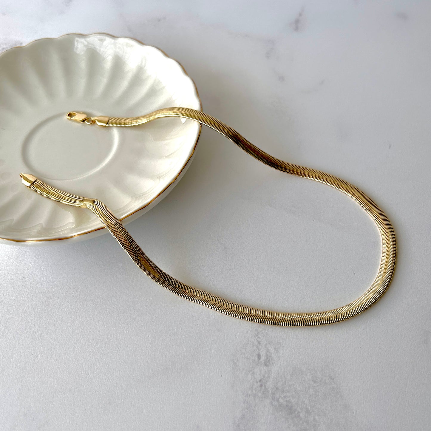 COLLAR KENYA